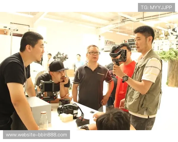 探索PA真人的独特魅力,揭秘真人互动背后的精彩故事与用户体验 探索PA真人的独特魅力,揭秘真人互动背后的精彩故事与用户体验